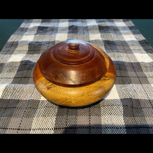 Solid Wood Treasure Bowl - Picture 8 of 9